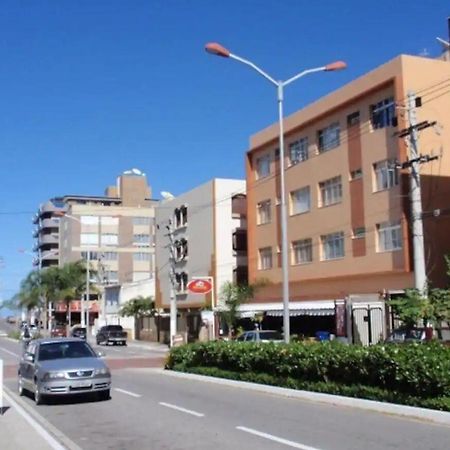 Apartamento Para Temporada Em Кабо Фрио Екстериор снимка
